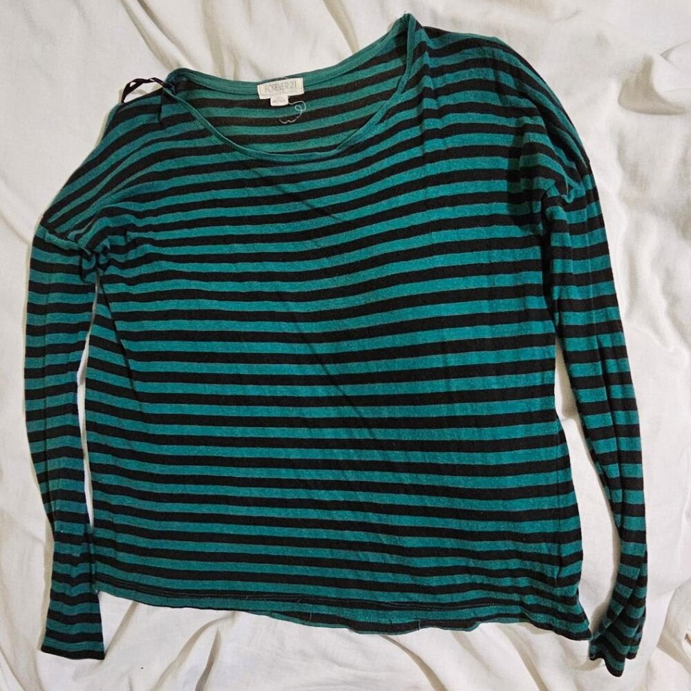 Forever 21 Dark Green & Black Long Sleeve Shirt